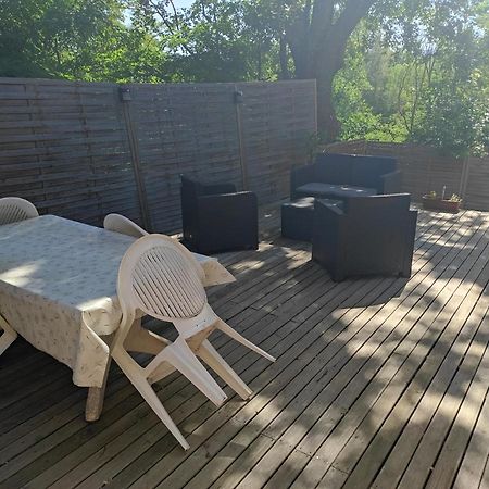 REZ DE CH avec terrasse et parking Appartement 2 ch à Lurs Extérieur photo